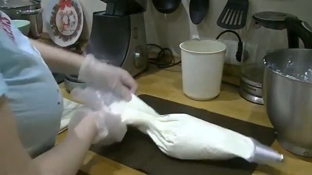 День Кондитера День 21 Капкейки (Повтор Вспомнить как Все Начиналось) смотреть онлайн