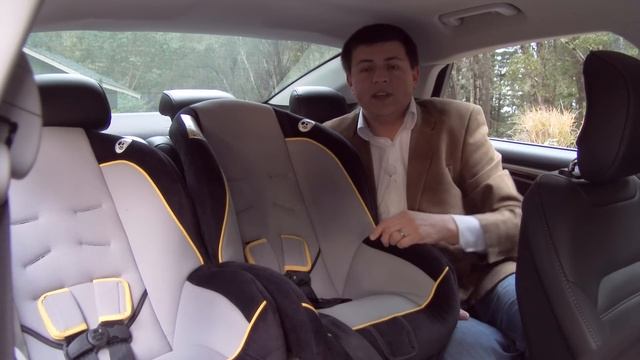 2015 Ford Fusion Child Seat / Infant Seat Review - In 4K смотреть онлайн