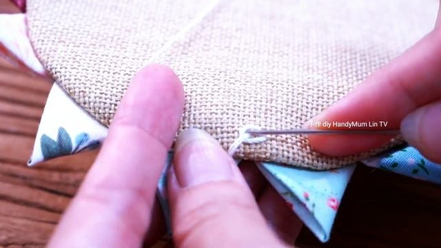 DIY Fabric Scraps sewing project ┃Christmas warm gift tutorial смотреть онлайн