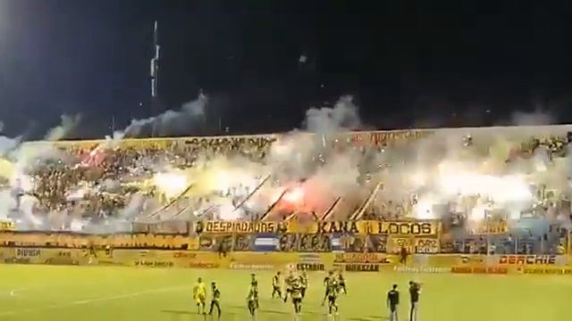La Gloriosa Mega Barra💛🖤 смотреть онлайн