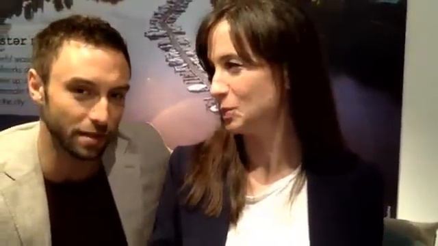 Måns Zelmerlöw & Petra Mede on the escXtra/escChat live stream! смотреть онлайн