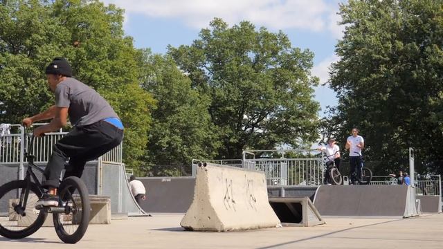 MY CRAZY NEW BMX SETUP смотреть онлайн