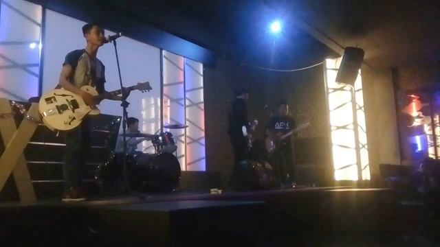 Heroes Of Java - "PARASWANSA" смотреть онлайн