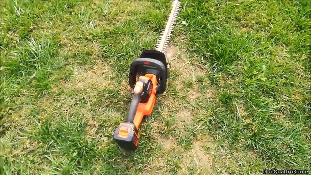 Tagliasiepi a Batteria Black + Decker GTC36552PC смотреть онлайн