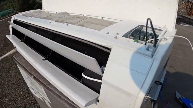 Split system Cleaning and UV LIGHT Install смотреть онлайн