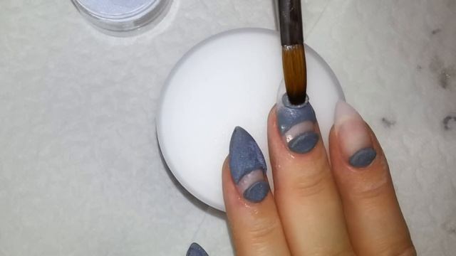 Negative Space Almond Nails + DIY Grey Colored Acrylic Powder смотреть онлайн