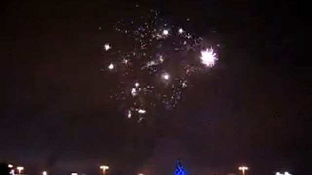 Новогодний салют на Воробьёвых горах. 31 декабря 2009. смотреть онлайн
