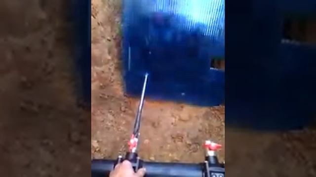 Седелка на водопроводную трубу. смотреть онлайн