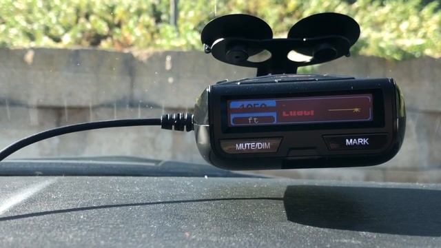 Introduction to Uniden R3 DSP Extreme Long-Range Radar Detector смотреть онлайн