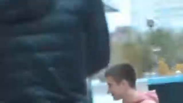 ПРАНК!!!! духи Gucci и нашатырь смотреть онлайн