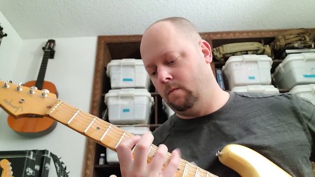 Yngwie Pickups DiMarzio HS-3 Vs. Duncan YJM