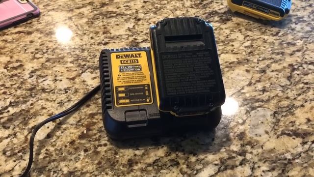 This is Why Your Dewalt 20V Batteries Will Not Charge смотреть онлайн