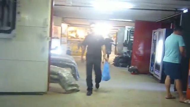 в поисках нештяков в ПЛАМЯ ( тольяттинский Т.Ц. с тюнингом и прочим) смотреть онлайн