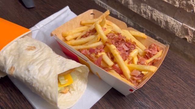 BACK TO WHERE IT ALL BEGAN...! MSC World Europa - Episode 12: Genoa, Italy! #cruise #cruisevlog смотреть онлайн