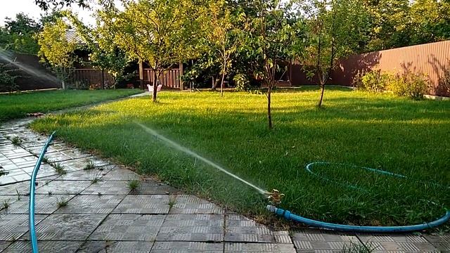 Импульсный дождеватель Rehau смотреть онлайн