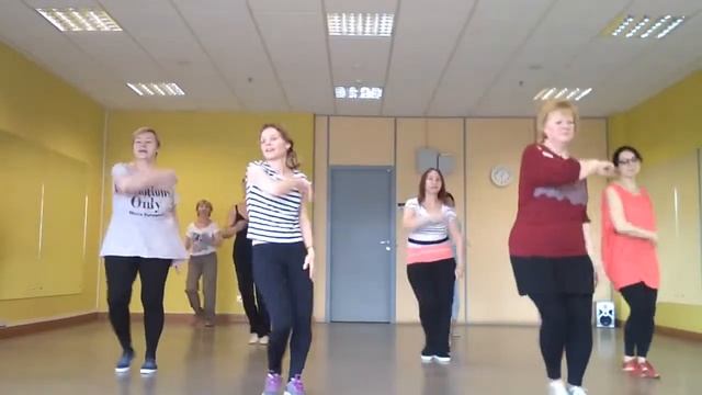 Хали Гали в Сыктывкаре танец Диско Ottawan Hands up вечерние ласточки смотреть онлайн