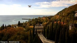 DJI Phantom 3 перед вебкамерой. Гагра, Абхазия