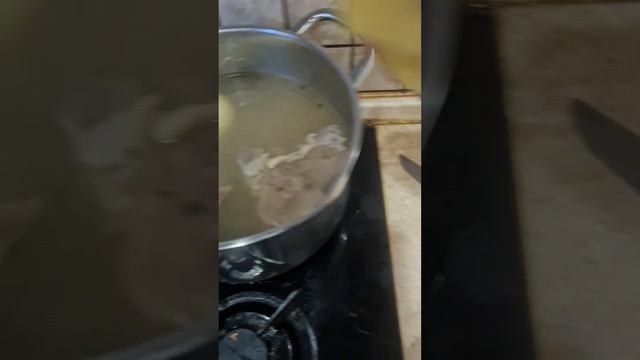 говядина тушёная с болгарским перцем помидорами и лучком. смотреть онлайн