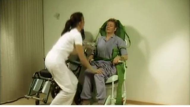 Перемещение с коляски на туалет, Liko HygieneVest