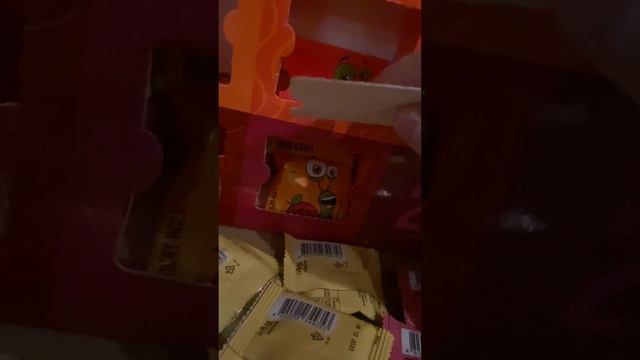 Открываем Адвент Календарь День #22! Красивая цифра и снова всё поровну!!! смотреть онлайн