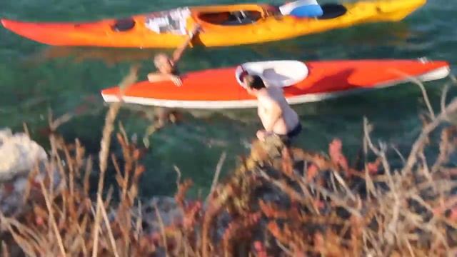 Il Kayak s'è divertito con me! Riderà a vita delle mie performance.. смотреть онлайн