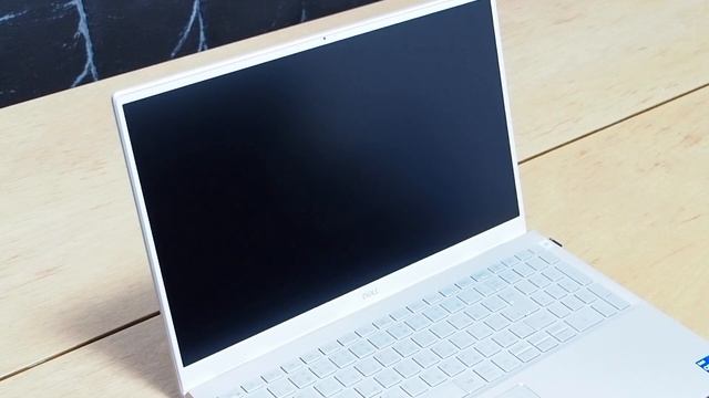 【起動】Dell New Inspiron 15 5000（5502）｜15.6インチのノートパソコン смотреть онлайн