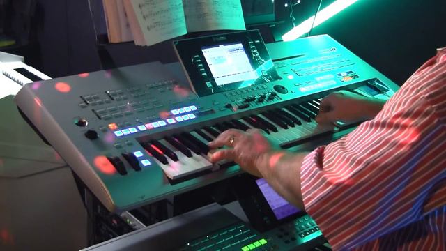 smoke gets on you eyes смотреть онлайн