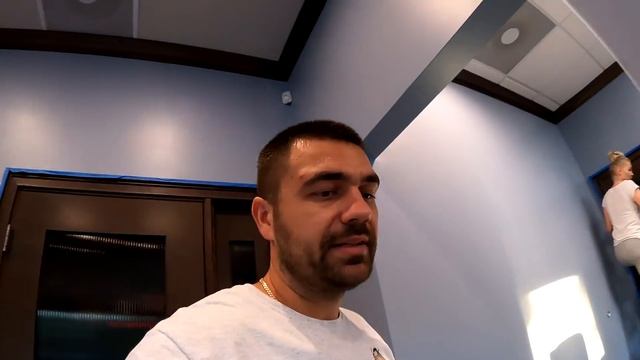 Работа в США: Заказ на покраску | Красим всей семьей смотреть онлайн