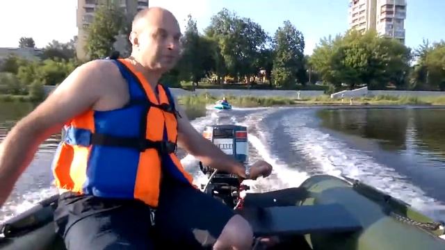 Водное катание на тюбинге ватрушке смотреть онлайн