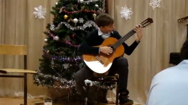 Песня мушкетёров "Пора - порадуемся" на гитаре (Guitar cover). 24.12.16 смотреть онлайн