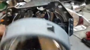 Peugeot 307 замена линз на бигалогеновые линзы Hella 3R h7. Восстанавливаем свет.