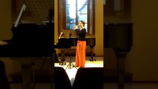 Vivaldi rv 443 in C major for Piccolo Flute. 2mouvement -Dora Chiodini смотреть онлайн