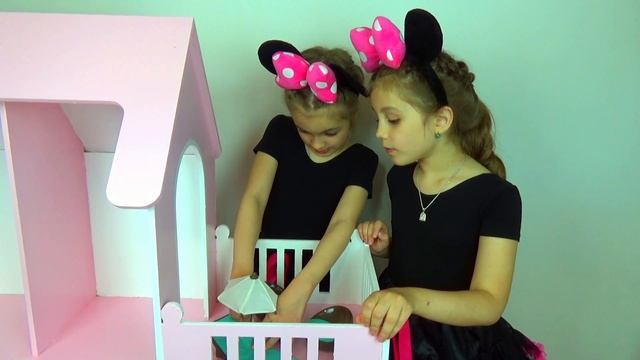 Терраса кукольного домика. Мебель для кукол Барби. Видео для детей.Детский канал Расти вместе с нам смотреть онлайн