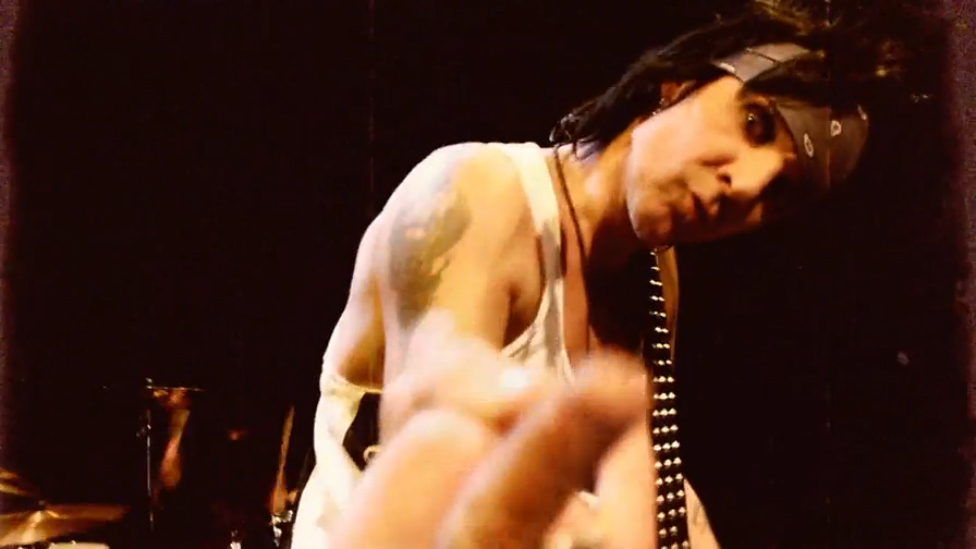 Nasty Idols - Night By Night смотреть онлайн