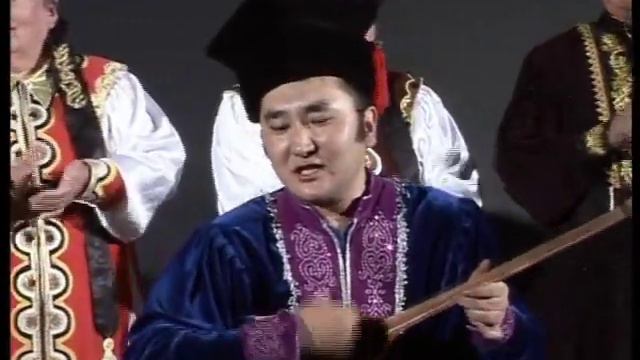 Kalmyk folk song "Аакин күүкн Кoтуш". смотреть онлайн