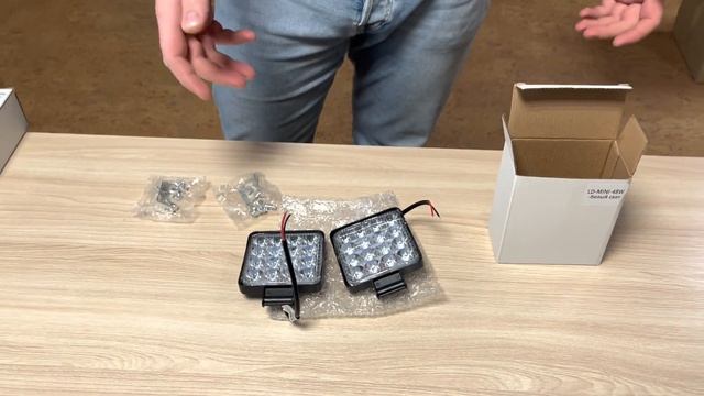 Обзор на Вспышки ФСО 48 Мини смотреть онлайн