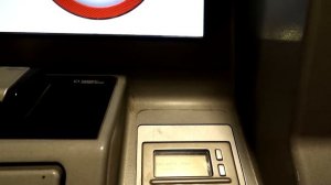 Как заправиться на автоматической заправке Лукойл?