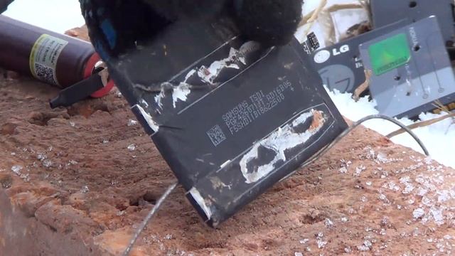 18650 Li-Ion на морозе - бабахнет или нет? смотреть онлайн