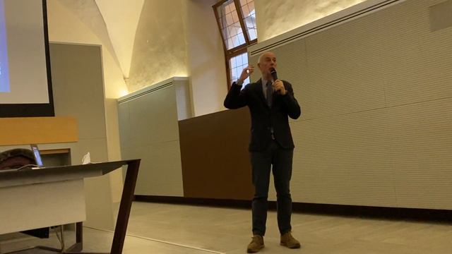Dall'invenzione dello "scappamento" ai grandi orologi da torre смотреть онлайн