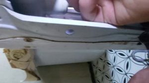 Как открутить крышку фильтра стиральной машины Беко , если она не откручивается.