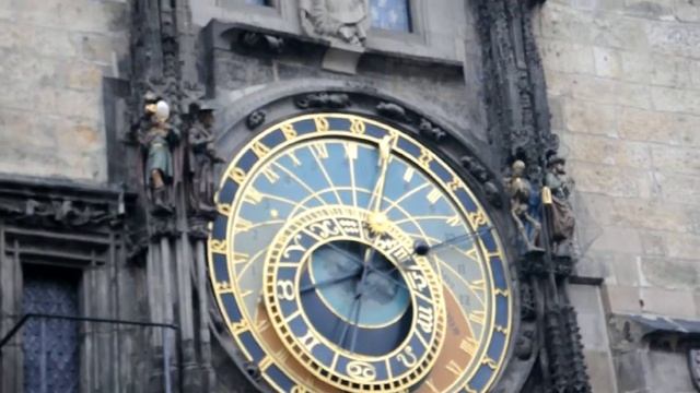 Астрономические часы на Староместской площади в Праге смотреть онлайн
