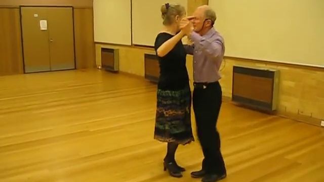 Metro Foxtrot Sequence Dance смотреть онлайн
