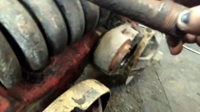 Ремонт балансира каретки ДТ 75 смотреть онлайн