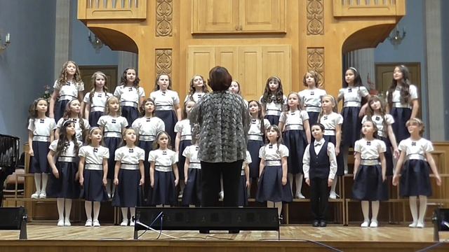 "Пешком шагали мышки" младший хор "Акварель" смотреть онлайн