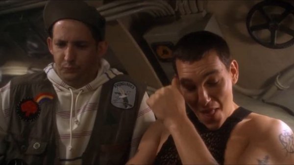 "Убрать перископ» (Down Periscope), 1996 (1)