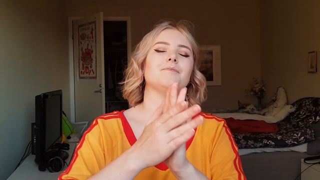 COS101 - How to Tape Your Face in Cosplay смотреть онлайн