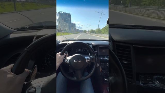 INFINITI QX70. Разгон