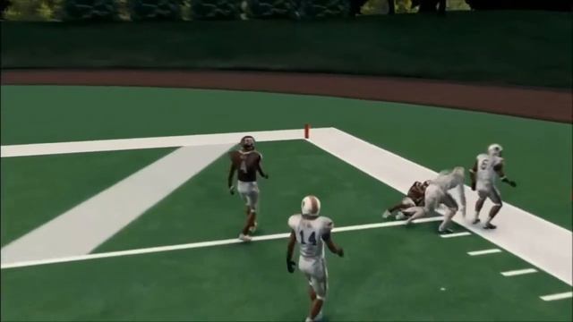 NCAA Football 14 Offense Tips, Hints, and Secrets Strategy Guide смотреть онлайн