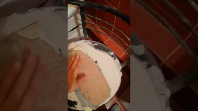 Отвалилась плитка, как быть? смотреть онлайн