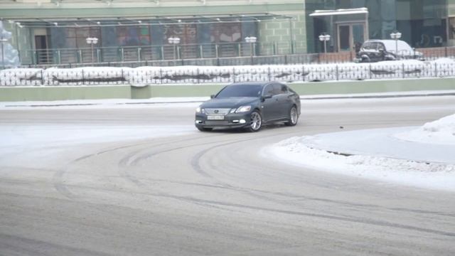 Lexus GS 300 на Love Story! .mp4 смотреть онлайн